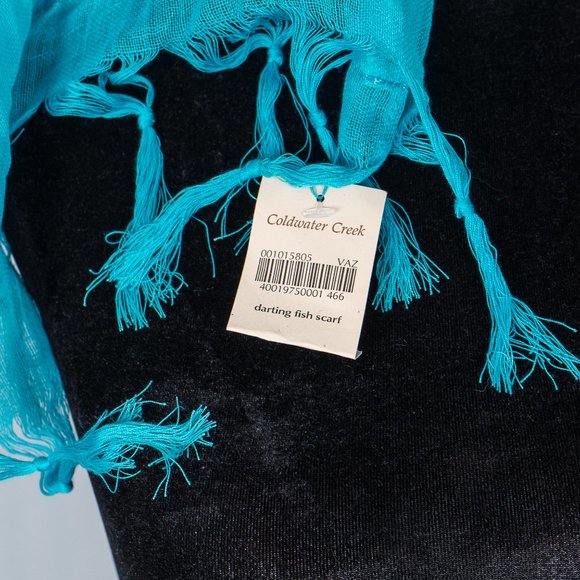 NWT Darting fish scarf - Picture 5 of 5